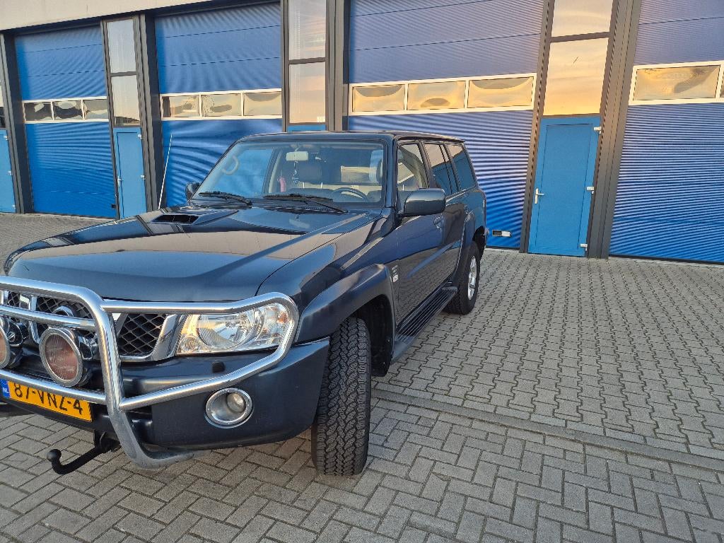 Nissan patrol 3.0 bj 2008 5 deurs, Euro 5, Stoelverwarming, 2420 kg, Bedrijf