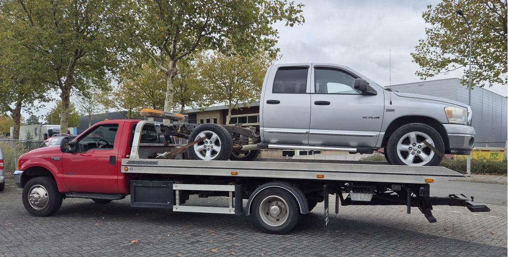 Dodge Ram 1500 2002-2008 voor demontage, Gebruikt, PO Box 21-8004 | Auburn Hills, MI 48321-8004, Amerikaanse onderdelen, Ophalen of Verzenden