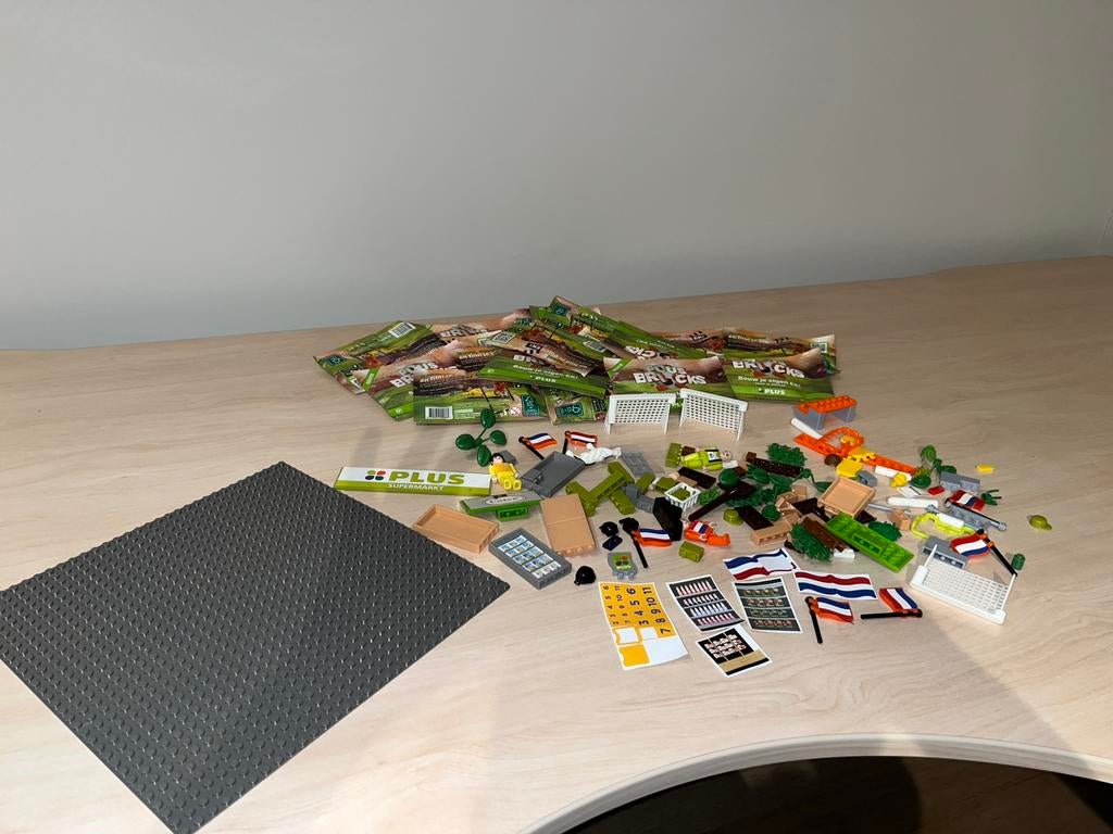 Partij Plus Bricks, Kinderen en Baby's, Speelgoed | Bouwstenen, Ophalen of Verzenden, Zo goed als nieuw, Overige merken