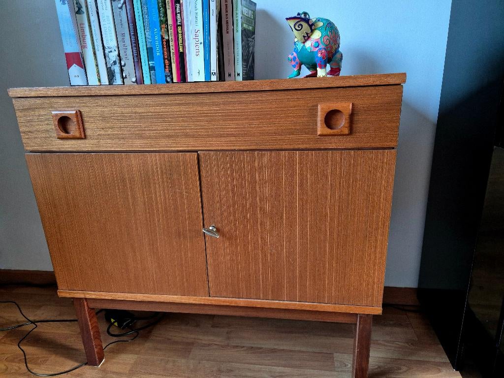 vintage kastje, Ophalen