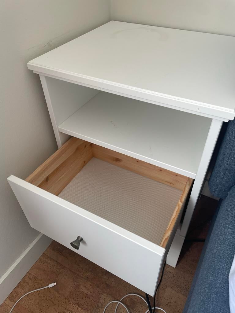 IKEA Idanas Nachtkastje / Bijzettafel - Wit, Ophalen, Gebruikt, Minder dan 45 cm, 55 tot 70 cm