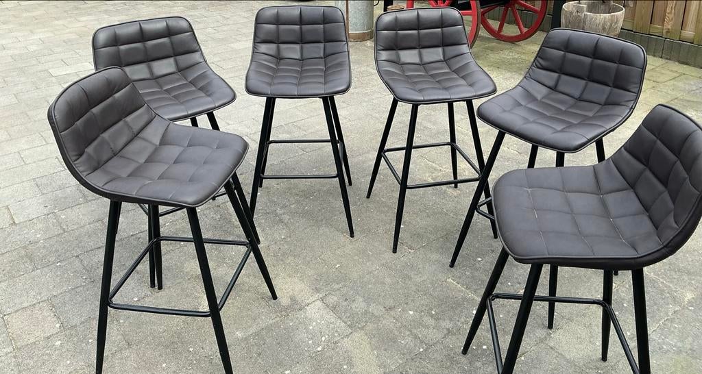 Set van 6 barkrukken - 64cm hoog, Ophalen, Met voetsteun, 60 tot 90 cm, Metaal