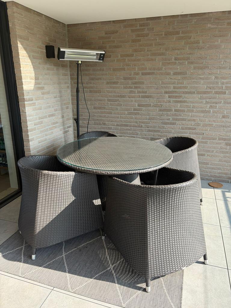 Luxe design tuinset Varaschin – tafel + 4 stoelen, Tuin en Terras, Ophalen, 4 zitplaatsen, Gebruikt, Rotan