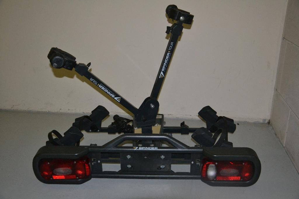 Fietsendrager, Ophalen, Gebruikt, 2 fietsen, Trekhaakdrager