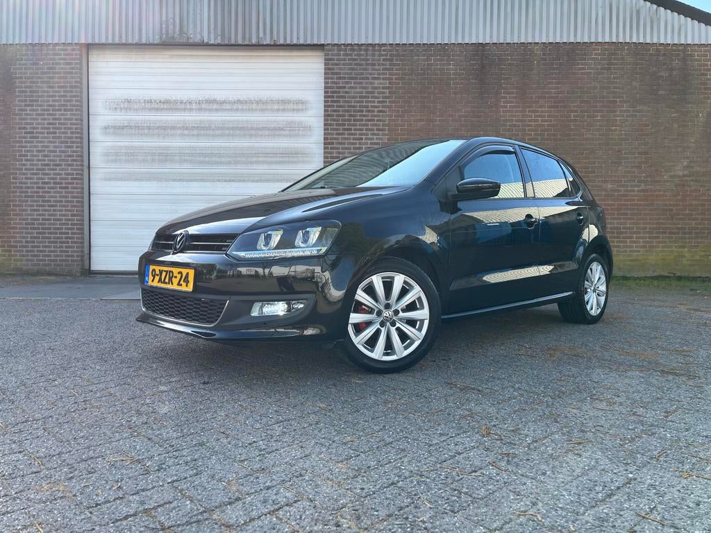 Volkswagen Polo 6R 2013 Zwart, Auto's, Volkswagen, Voorwielaandrijving, Euro 5, 40 €/maand, Zwart