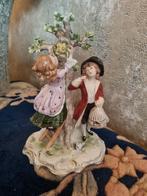 Antiek Saksisch Dresden Porseleinen Beeldje Jongen & Meisj, Ophalen of Verzenden