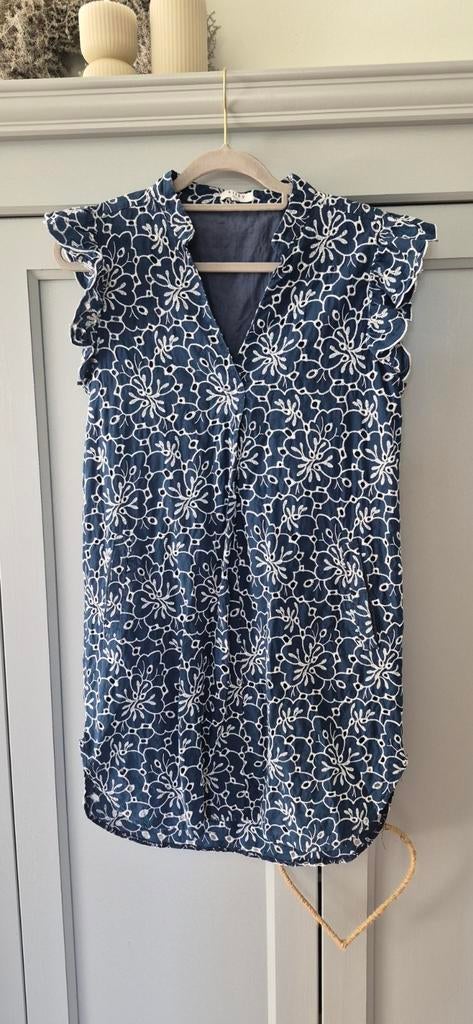 Kilky donkerblauwe jurk met witte bloemen, maat M, Maat 38/40 (M), Blauw, Ophalen of Verzenden, Kilky