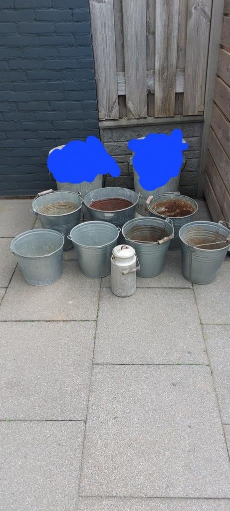 Zinken emmers en melkbusje, Ophalen, Rond, Metaal, Minder dan 30 cm