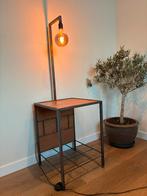 Bijzettafel met vaste lamp, Ophalen, 50 tot 75 cm, Zo goed als nieuw, Metaal