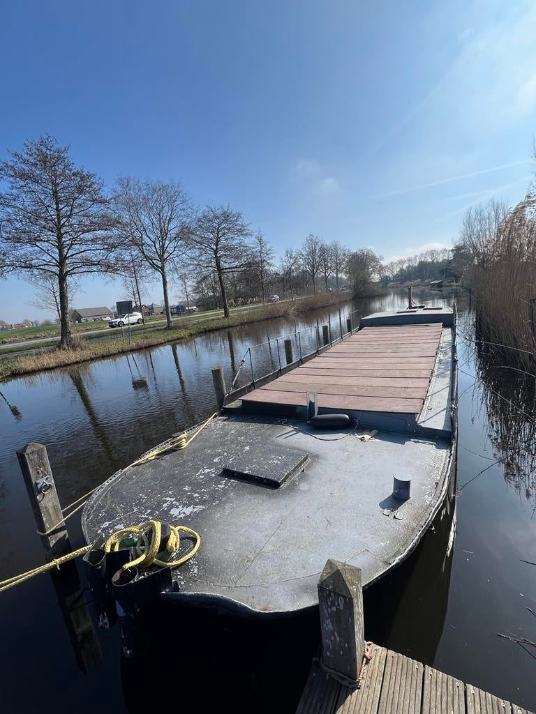 Praam van ca. 15 x 2,95 meter, Ophalen, Gebruikt