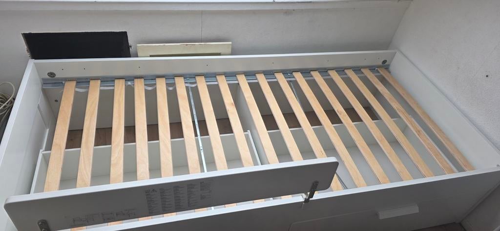 IKEA Brimnea bedframe met opbergruimte, wit, 140x200 cm, Ophalen, Gebruikt, Wit, Tweepersoons