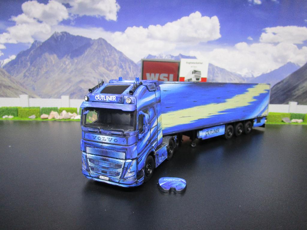 Wsi 01-4814 Thomann-Outliner , Volvo FH5 Globetrotter XL