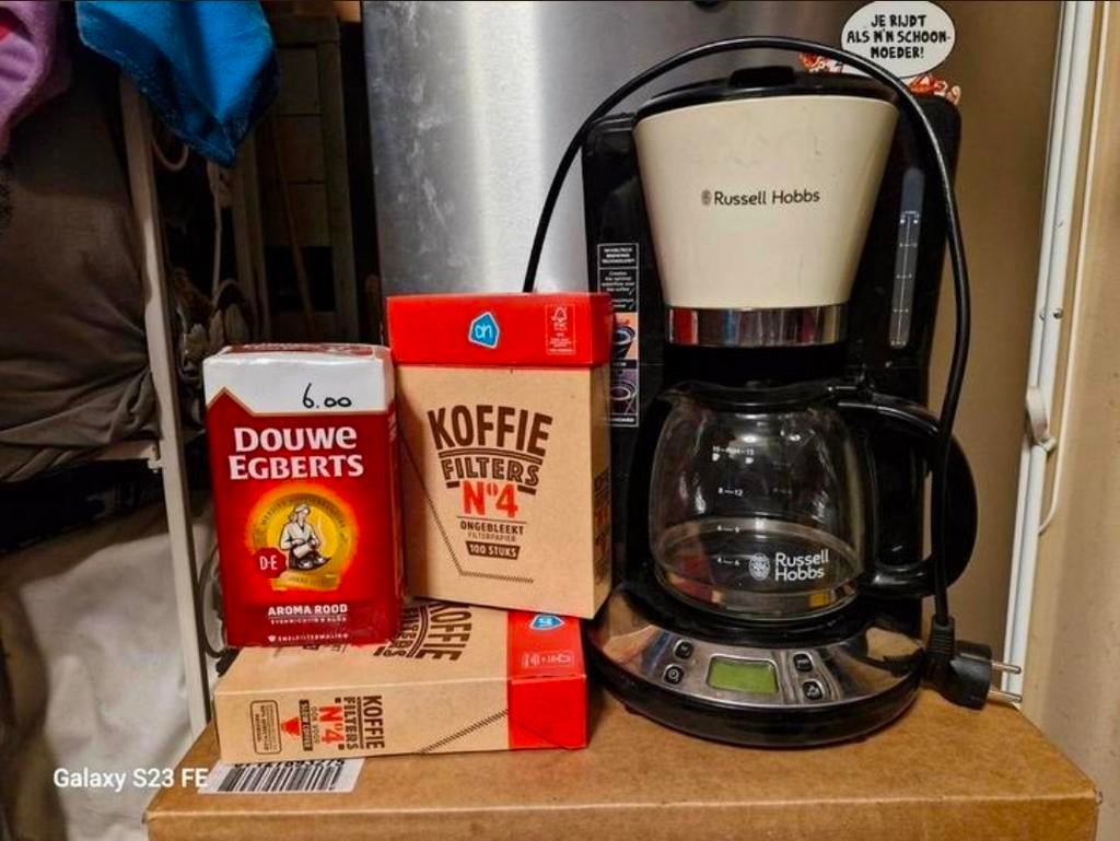 Russell Hobbs Koffiezetapparaat, Ophalen, 10 kopjes of meer, Koffiemachine, Gemalen koffie