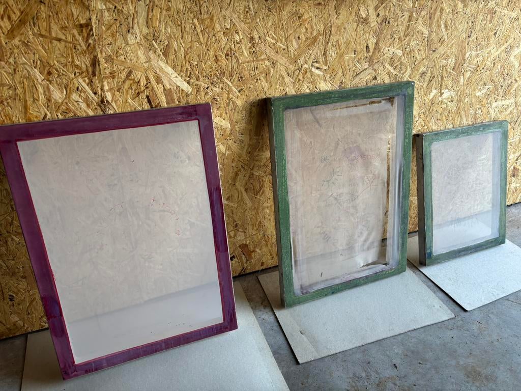 Zeefdrukraam met zeefdruktafel incl scharnier en klem., Hobby en Vrije tijd, Ophalen, Gebruikt, Meerdere media