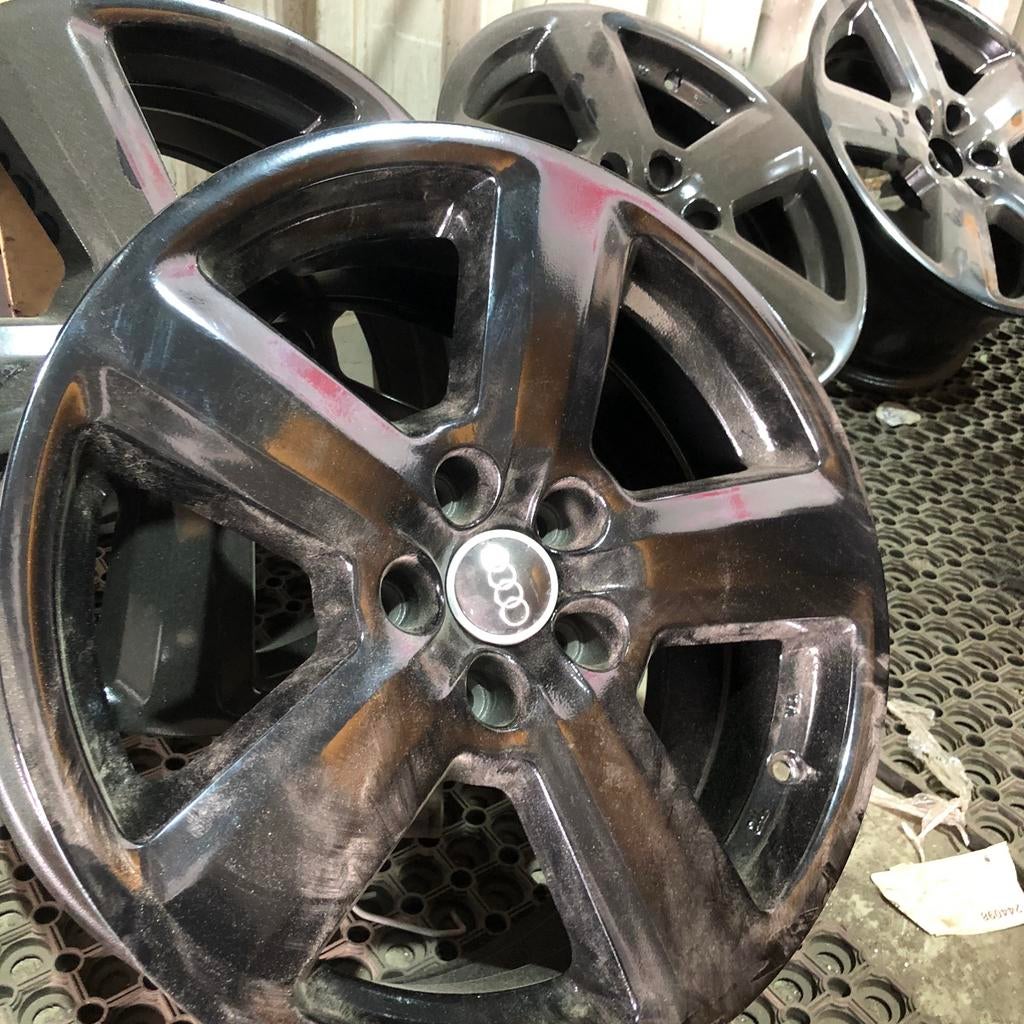 Audi original wheels 17 ich, Auto diversen, Wieldoppen, Ophalen, Zo goed als nieuw