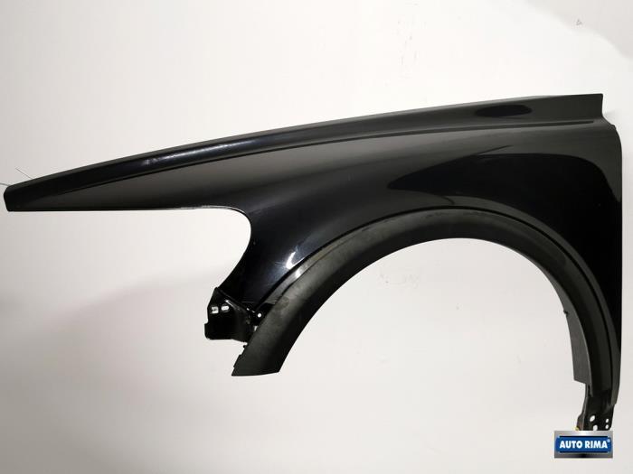 Scherm links-voor van een Volvo C30 (452), Gebruikt, -, -, Ophalen of Verzenden