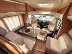 Adria Coral 690 SC QUEENSBED EURO 5 ALKO LUCHTVERING, Caravans en Kamperen, Ringverwarming, Fiat, 7 tot 8 meter, Bedrijf