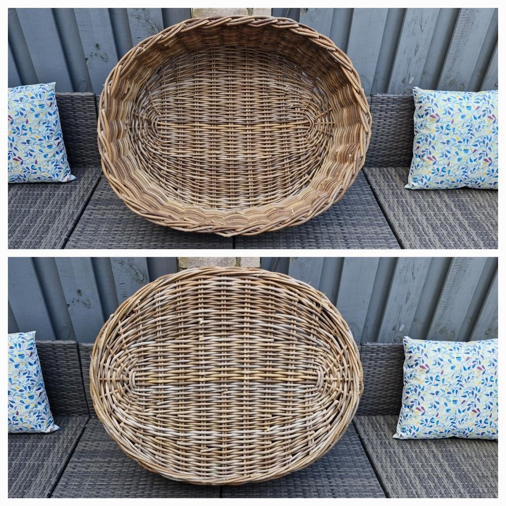 Grote rotan hondenmand.🐶, Dieren en Toebehoren, Ophalen, Zo goed als nieuw, Riet