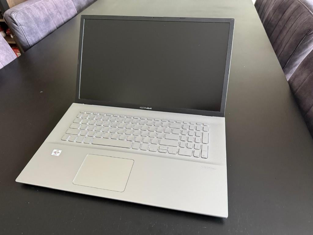 Laptop Asus Vivobook, Qwerty, 8 GB, AMD, Ophalen of Verzenden