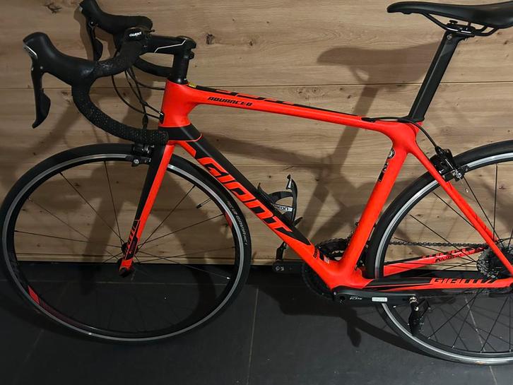 Giant TCR Advanced 2 (2018)  Maat M, Fietsen en Brommers, Fietsen | Racefietsen, Zo goed als nieuw, Ophalen of Verzenden