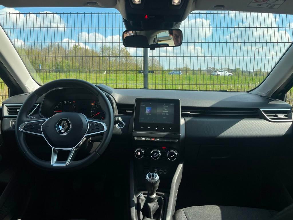 Renault Clio 1.0 TCe 90 Evolution CarPlay | NAVI | KeyLess, Voorwielaandrijving, Gebruikt, 580 kg, Bluetooth