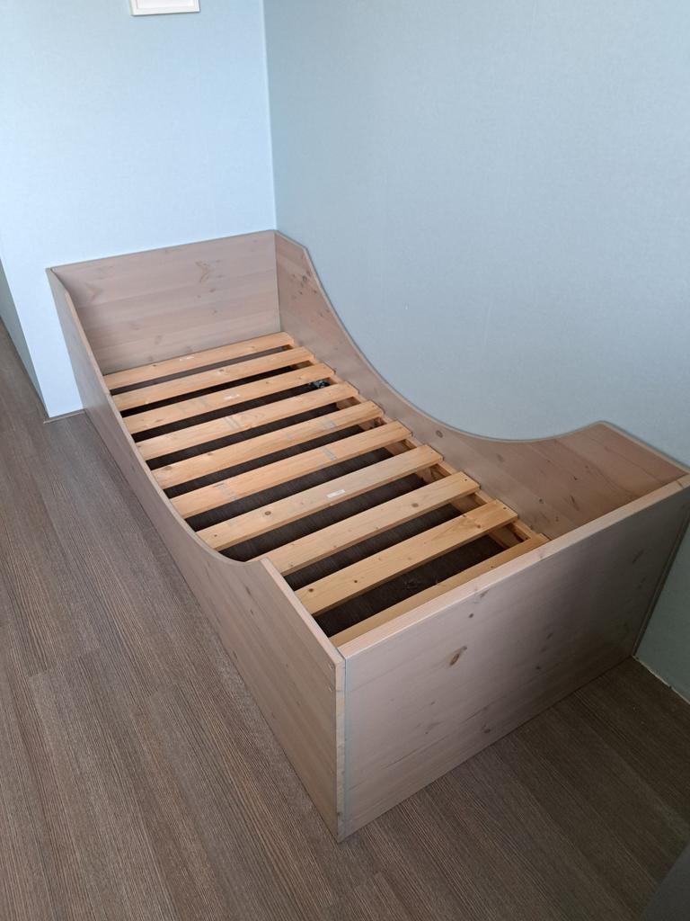 Gratis 1 persoons bed, Ophalen, Gebruikt, 90 cm, Eenpersoons