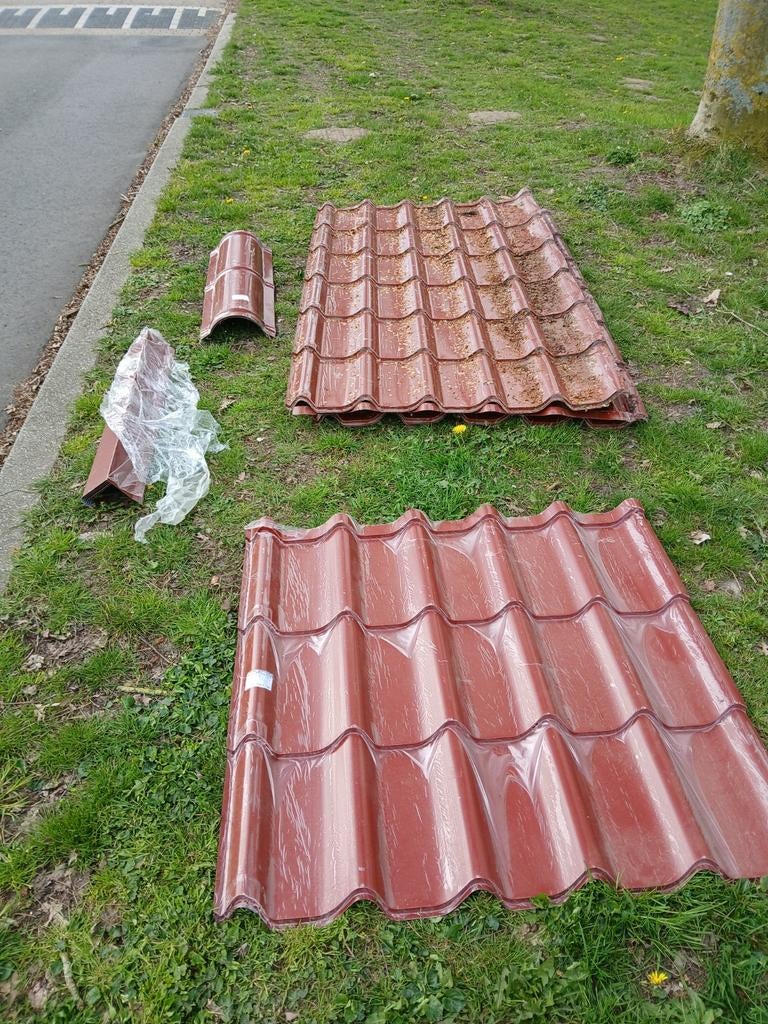 Metalen dakbedekking 9 m2- Dakpanplaten rood, Doe-het-zelf en Verbouw, Dakpannen en Dakbedekking, Ophalen, Nieuw, 15 m² of meer