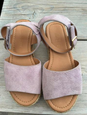 Meisjes sandalen maat 32