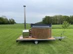 HOTTUB TE HUUR! €125,- per weekend!