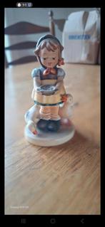 Goebel Meisje Wees Geduldig - Zeer Goede Staat, Antiek en Kunst, Antiek | Keramiek en Aardewerk, Ophalen of Verzenden