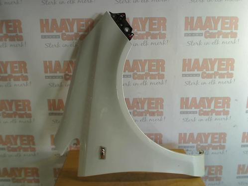 Spatbord Rechts Voor Opel Corsa D (2009-12/2014-08), Auto-onderdelen, Carrosserie en Plaatwerk, Opel, Gebruikt