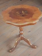 Tafel met BLOEM in het hout, Huis en Inrichting, Ophalen, Gebruikt, 50 tot 100 cm, 50 tot 75 cm