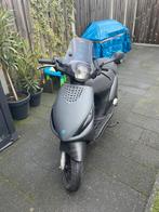 Zip 50 cc 4 takt 2014 ( incl slot en zeil), Ophalen, Gebruikt, Zip, Benzine