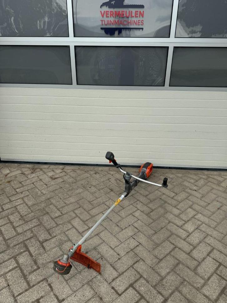 Husqvarna 535 IRXT Bosmaaier, Tuin en Terras, Bosmaaiers, Zo goed als nieuw, Accu, 30 tot 50 cm, Ophalen of Verzenden