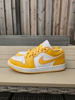 Nike Air Jordan 1 low maat 41, Ophalen of Verzenden, Gedragen