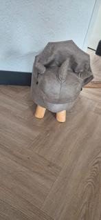 Neushoorn krukje, Huis en Inrichting, Krukjes, Ophalen of Verzenden, Gebruikt, Hout