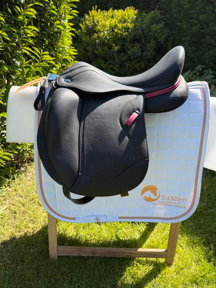 Op zoek naar een zadelpasser met tweedehands zadels?, Dieren en Toebehoren, Paarden en Pony's | Zadels, Zo goed als nieuw, Dressuur
