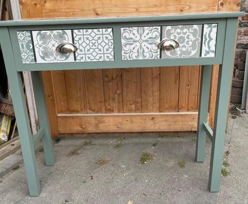 Side table, Huis en Inrichting, Tafels | Sidetables, Zo goed als nieuw, 25 tot 50 cm, 100 tot 150 cm, Rechthoekig, Overige houtsoorten