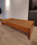 Stevig houten eenpersoonsbed, Huis en Inrichting, Ophalen, Gebruikt, 90 cm, Eenpersoons