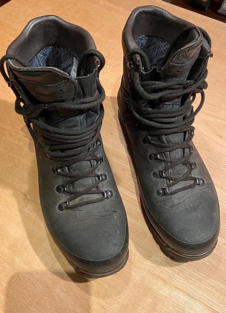 Meindl M2 schoenen. Maat 285 S, Sport en Fitness, Bergsport en Wandelen, Gebruikt, Schoenen, Ophalen of Verzenden