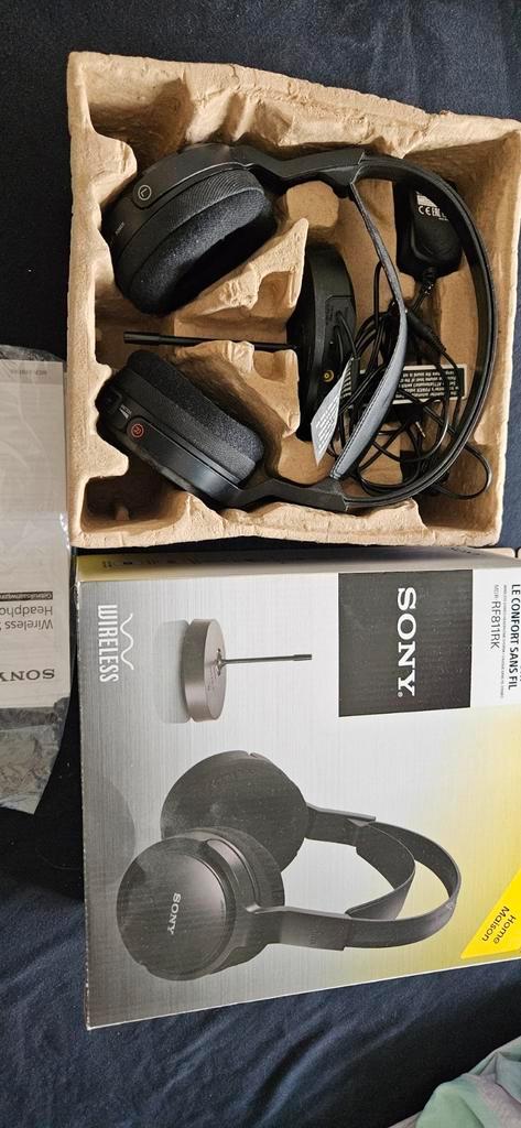Sony MDR-RF811RK, Audio, Tv en Foto, Koptelefoons, Zo goed als nieuw, Op oor (supra aural), Sony, Draadloos, Ophalen of Verzenden