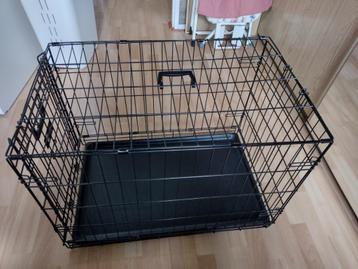 Hondenbench met verkleiner beschikbaar voor biedingen