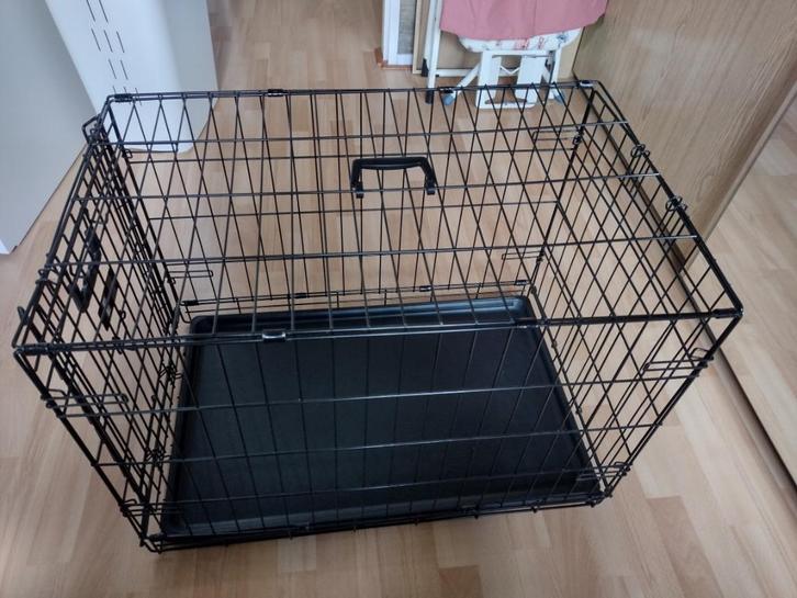 Hondenbench met verkleiner, Dieren en Toebehoren, Hondenbenches, Zo goed als nieuw, Ophalen