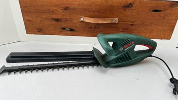 Bosch heggenschaar 45 cm 2x gebruikt beschikbaar voor biedingen