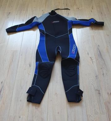 NIEUW Pegaso duikpak 6.5mm + shorty 5mm + kap. maat L/XL  beschikbaar voor biedingen