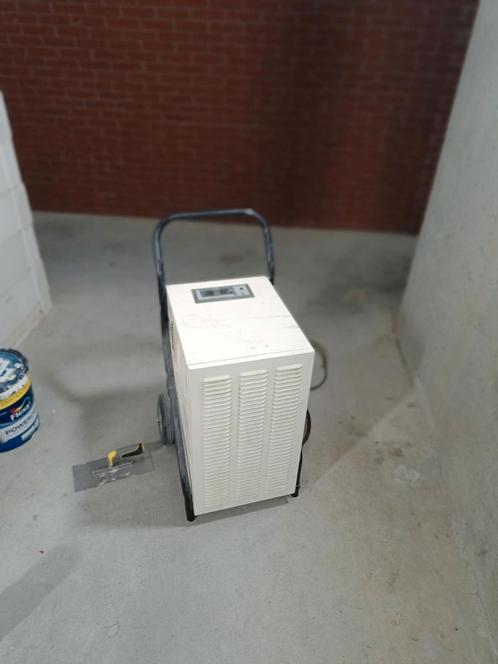 Bouwdroger Trotec ttk171, voor grote ruimte/verdiepingen, Doe-het-zelf en Verbouw, Ventilatie en Afzuiging, Gebruikt, Ophalen