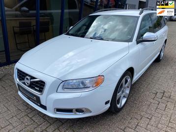 Volvo V70 2.5FT R-Design Automaat 230PK LEER / XENON / PDC / beschikbaar voor biedingen