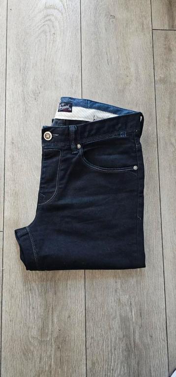 Vanguard V7 32W 34L beschikbaar voor biedingen