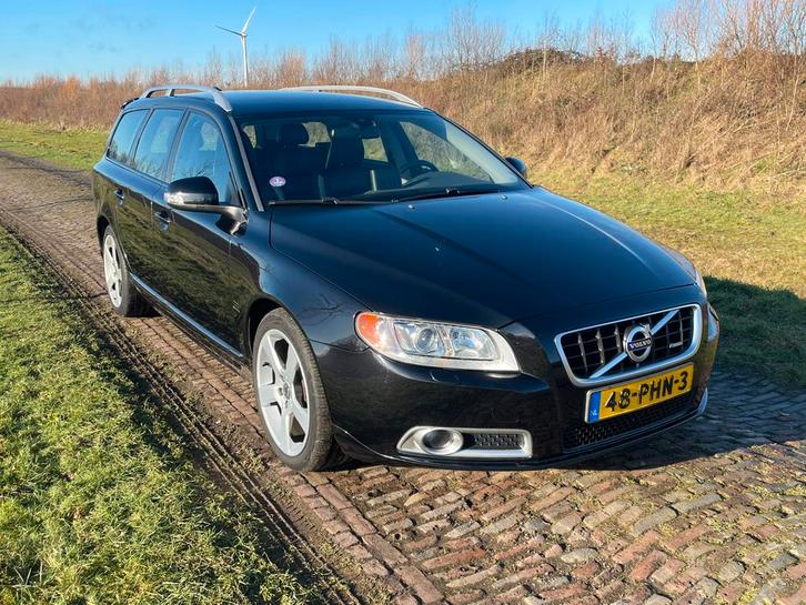 Volvo V70 2.0 T AUT R-design 2011 Zwart trekh. vol onderhoud, Auto's, Volvo, Particulier, V70, ABS, Adaptieve lichten, Airbags