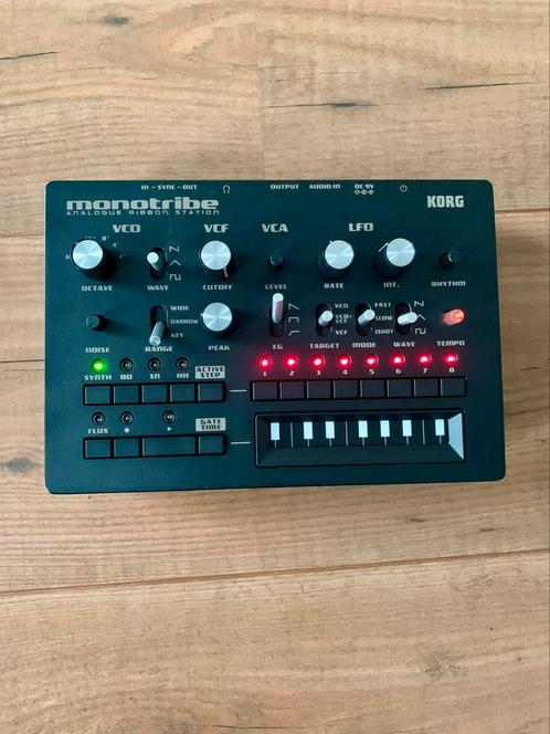 Korg MonoTribe, Muziek en Instrumenten, Synthesizers, Nieuw, Overige aantallen, Korg, Ophalen of Verzenden